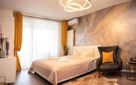 Royal Apartment